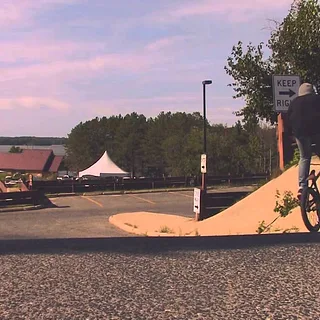 CULTCREW/ Colin Thiessen 01