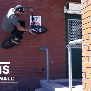 Dak Down Under | BMX | VANS