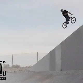 Vans BMX Illustrated: La Familia - Flow Team and Euro Team Full Part | Illustrated | VANS