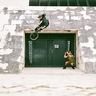 Bros Bike Store - A Week In Lisbon