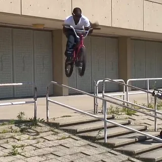 Timmy Theus Vinyl BMX | Intro 09